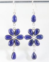 Lange zilveren oorbellen met lapis lazuli