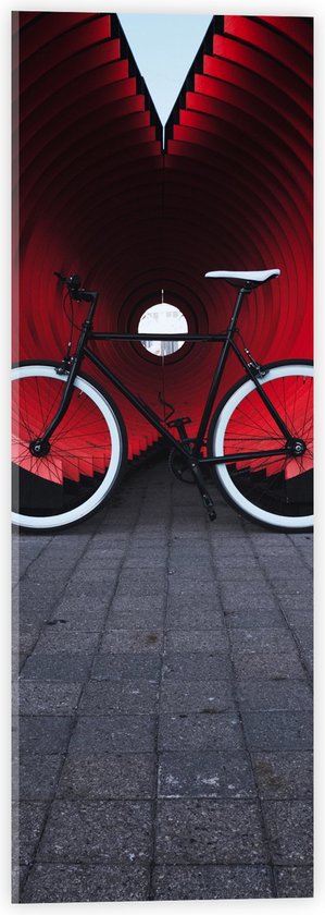 WallClassics - Acrylglas - Zwart met Witte Fiets geparkeerd voor Oranje Tunnel - 20x60 cm Foto op Acrylglas (Met Ophangsysteem)