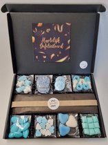 Geboorte Box - Blauw met originele geboortekaart 'Hartelijk gefeliciteerd' met persoonlijke (video)boodschap | 8 soorten heerlijke geboorte snoepjes en een liefdevol geboortekado