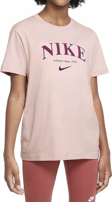 hot pink nike apparel