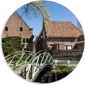 PVC Schuimplaat Muurcirkel - Bruggetje voor Nederlandse Huizen - 70x70 cm Foto op Muurcirkel (met ophangsysteem)