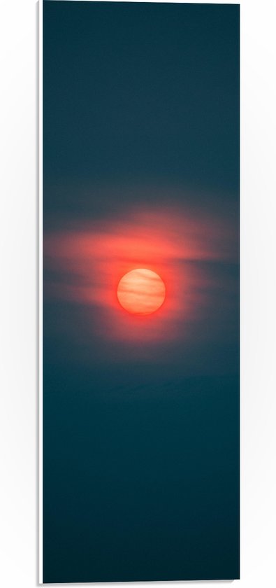WallClassics - PVC Schuimplaat - Rode Maan achter Wolken - 20x60 cm Foto op PVC Schuimplaat (Met Ophangsysteem)