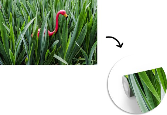 Papier peint Papier peint photo en vinyle - Flamingo entre feuilles largeur 330 cm x hauteur 220 cm - Tirage photo sur papier peint (disponible en 7 tailles)