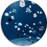 WallClassics - Dibond Muurcirkel - Blauwe, Witte en Zwarte Kwallen in de Zee - 50x50 cm Foto op Aluminium Muurcirkel (met ophangsysteem)