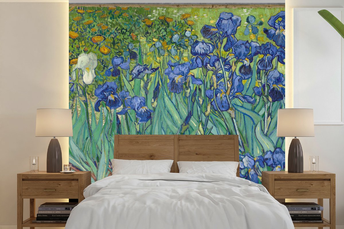 Behang - Fotobehang Irissen - Vincent van Gogh - Breedte 280 cm x hoogte 280 cm