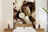 Behang - Fotobehang Kurken met wijnvlekken - Breedte 155 cm x hoogte 240 cm