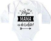 Romper - Mijn mama is de liefste! - maat: 74 - lange mouw - kleur: wit - 1 stuks - rompertje - rompers - rompertjes - baby born - zwangerschap aankondiging - zwanger - zwangerschap - zwangerschap cadeau - kraamcadeau - kraamcadeaus