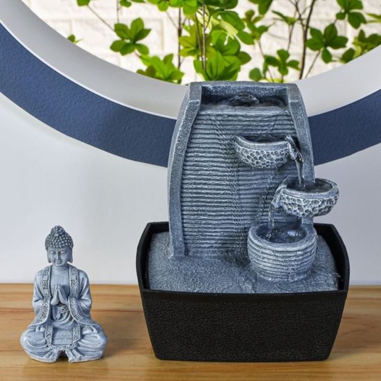 Fontein Feng Shui Sagesse 26 cm hoog - fontein - interieur fontein - fontein voor binnen - relaxeer - zen - waterornament - cadeau - geschenk - kerst - nieuwjaar - relatiegeschenk - origineel - lente - zomer - lentecollectie - zomercollectie - afkoel