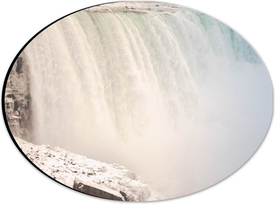 WallClassics - Dibond Ovaal - Wilde Hoge Watervallen - 28x21 cm Foto op Ovaal (Met Ophangsysteem)