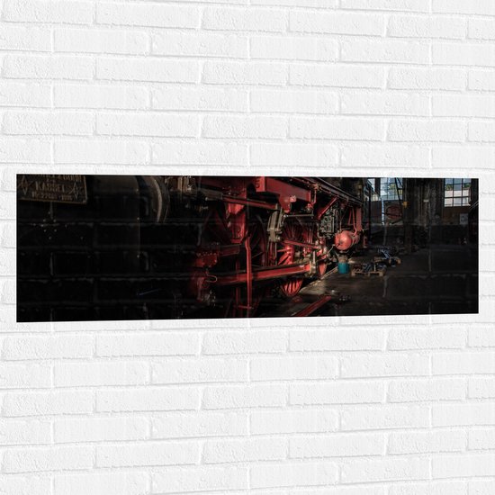 WallClassics - Muursticker - Locomotief zwart met rood - 120x40 cm Foto op Muursticker