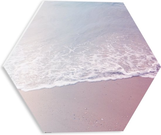 PVC Schuimplaat Hexagon - Regenboog Gloed over Zee - 30x26.1 cm Foto op Hexagon (Met Ophangsysteem)