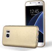 Cadorabo Hoesje geschikt voor Samsung Galaxy S7 in METALLIC GOUD - Beschermhoes gemaakt van flexibel TPU silicone Case Cover