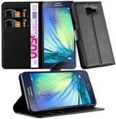 Cadorabo Hoesje geschikt voor Samsung Galaxy A5 2016 in PHANTOM ZWART - Beschermhoes met magnetische sluiting, standfunctie en kaartvakje Book Case Cover Etui