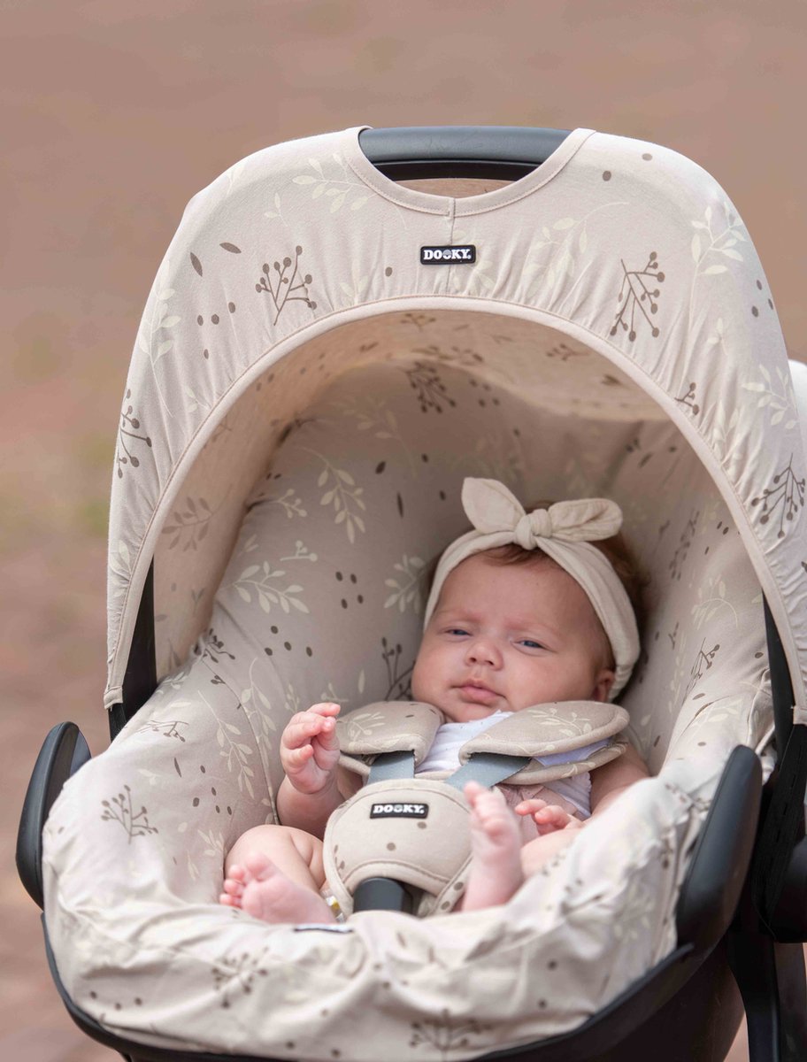 Dooky Seat Cover 0+ Autostoelhoes Romantic Leaves Beige - Universele Autostoelhoes Maxi Cosi CabrioFix, Maxi Cosi hoes Pebble, Maxicosi hoes, Cybex en meer - Autostoelhoes Baby Universeel – foto 4