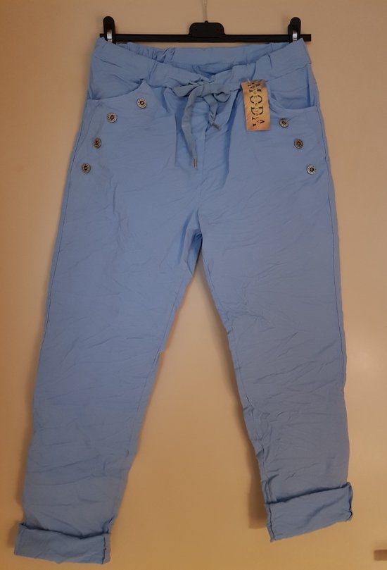 Dames broek met sierknopen licht blauw One size 38/44