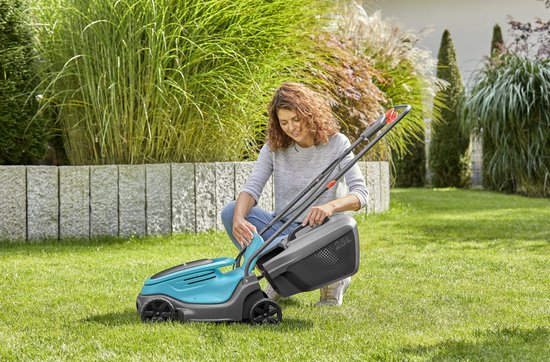Makita – DLM330Z – Accu Grasmaaier – 33cm – 18V – excl. accu en lader