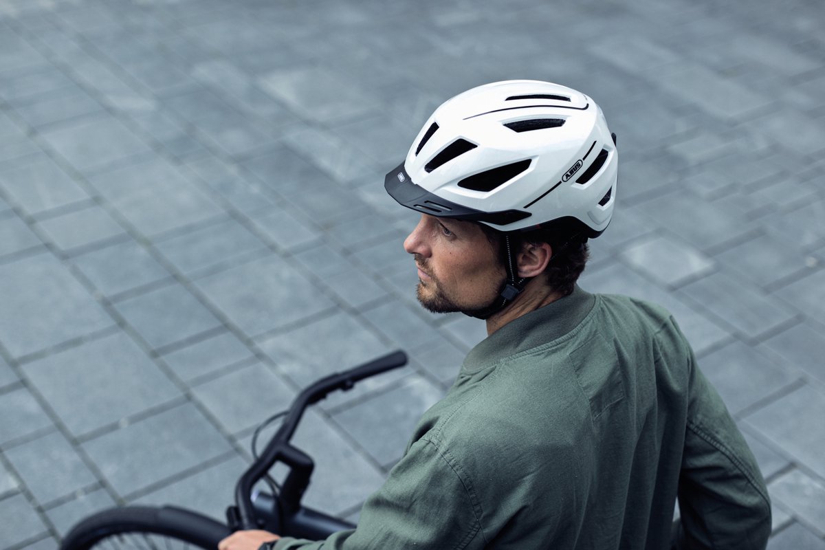 ABUS Pedelec 2.0 Fietshelm – Titan – Maat L (56-62 cm) NTA gekeurd – Geschikt voor high speed e-bikes en snorfietsen