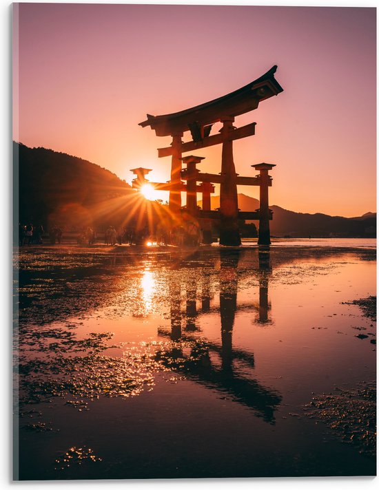 Acrylglas - Ondergaande Zon - Itsukushima Shrine Japan - 30x40 cm Foto op Acrylglas (Met Ophangsysteem)