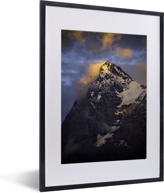Fotolijst incl. Poster - Bewolkte Eiger bij zonsondergang in Zwitserland - 30x40 cm - Posterlijst