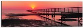 WallClassics - Dibond - Pier naar de Zee bij Zonsondergang - 60x20 cm Foto op Aluminium (Wanddecoratie van metaal)