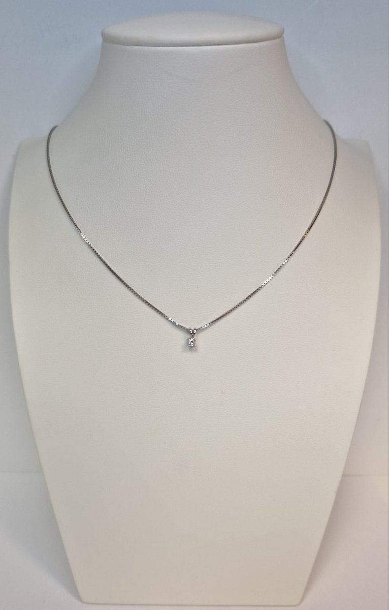 Witgouden - hanger - 14 karaat – diamant - 0.06crt - uitverkoop Juwelier Verlinden St. Hubert – van €269,= voor €219,=