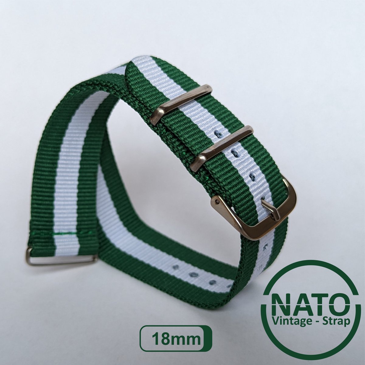 18mm Premium Nato Strap Groen Wit - Vintage James Bond - Nato Strap collectie - Mannen - Horlogeband - 18 mm bandbreedte voor oa. Seiko Rolex Omega Casio en Citizen