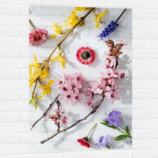 Muursticker - Mix van Verschillende Bloemen en Planten in Meerdere Kleuren - 70x105 cm Foto op Muursticker