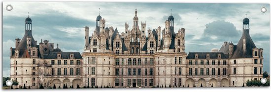 WallClassics - Tuinposter – Kasteel van Chambord - Frankrijk - 90x30 cm Foto op Tuinposter (wanddecoratie voor buiten en binnen)