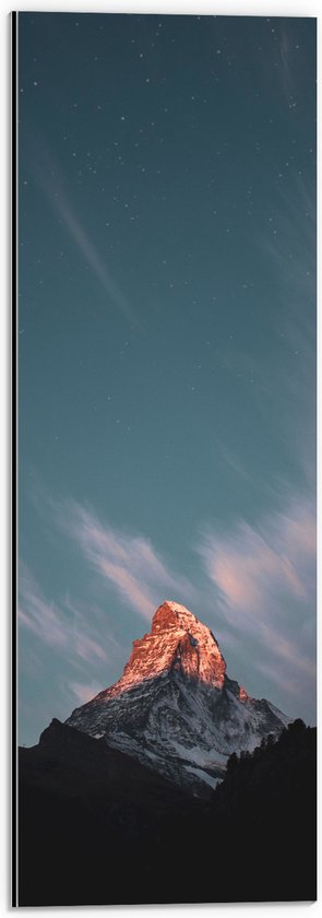 WallClassics - Dibond - Zonlicht Vallend op Bergtop met Sneeuw - 20x60 cm Foto op Aluminium (Wanddecoratie van metaal)
