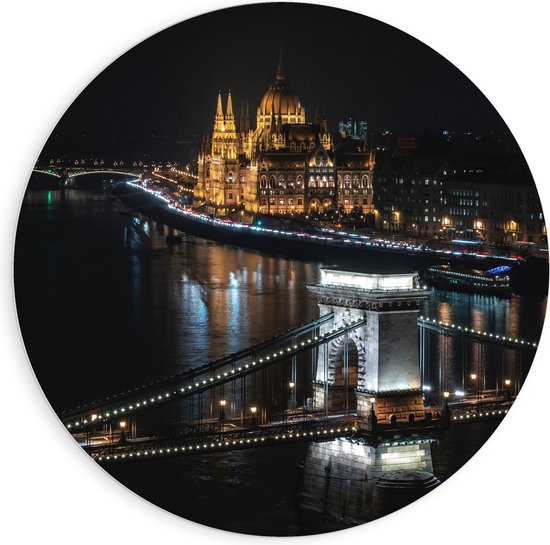 WallClassics - PVC Schuimplaat Muurcirkel - Kettingbrug in Hongarije - 90x90 cm Foto op Muurcirkel (met ophangsysteem)