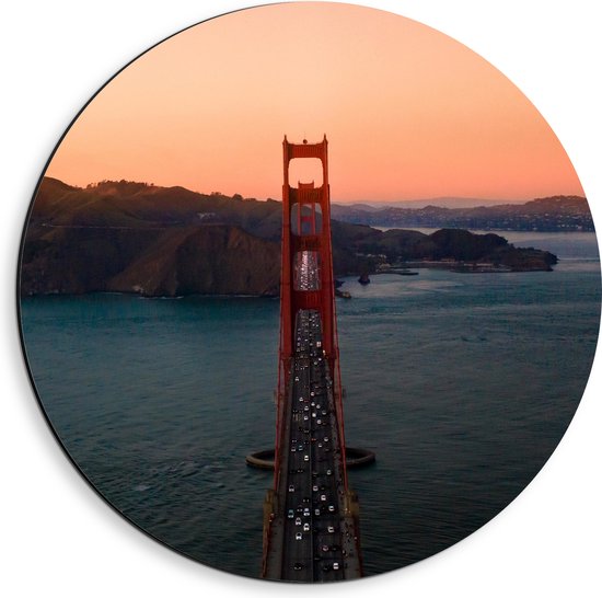 WallClassics - Dibond Muurcirkel - Golden Gate Bridge in Californië - 40x40 cm Foto op Aluminium Muurcirkel (met ophangsysteem)
