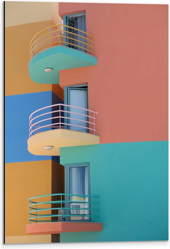 WallClassics - Dibond - Bâtiment et Balcons Colorés - Photo 40x60 cm sur Aluminium (Décoration murale en métal)