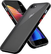 Cadorabo Hoesje voor Apple iPhone 6 / 6S / 7 / 7S / 8 / SE 2020 in Mat Zwart - Rode Knopen - Hybride beschermhoes met TPU siliconen Case Cover binnenkant en matte plastic achterkant