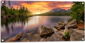 Tuinposter – Zonsondergang aan een Meer met Prachtige Natuur - 100x50 cm Foto op Tuinposter (wanddecoratie voor buiten en binnen)