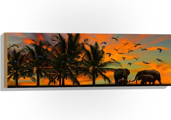 WallClassics - Hout - Olifanten bij Palmbomen met Tropische Vogels - 90x30 cm - 9 mm dik - Foto op Hout (Met Ophangsysteem)