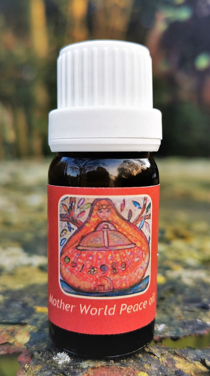 Goedkoopste Mother World Peace Oil - Energetische Aromatherapie - Chakra Olie - In the Light of the Goddess by Lieve Volcke - 10 ml