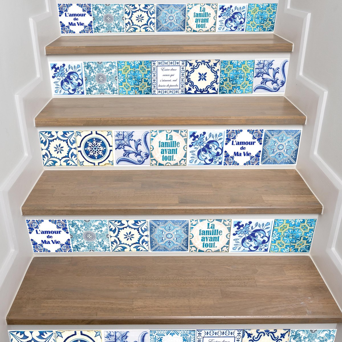 Walplus Franse Quote - Muursticker/Trapsticker - Blauw - 15x15 cm - 24 stuks