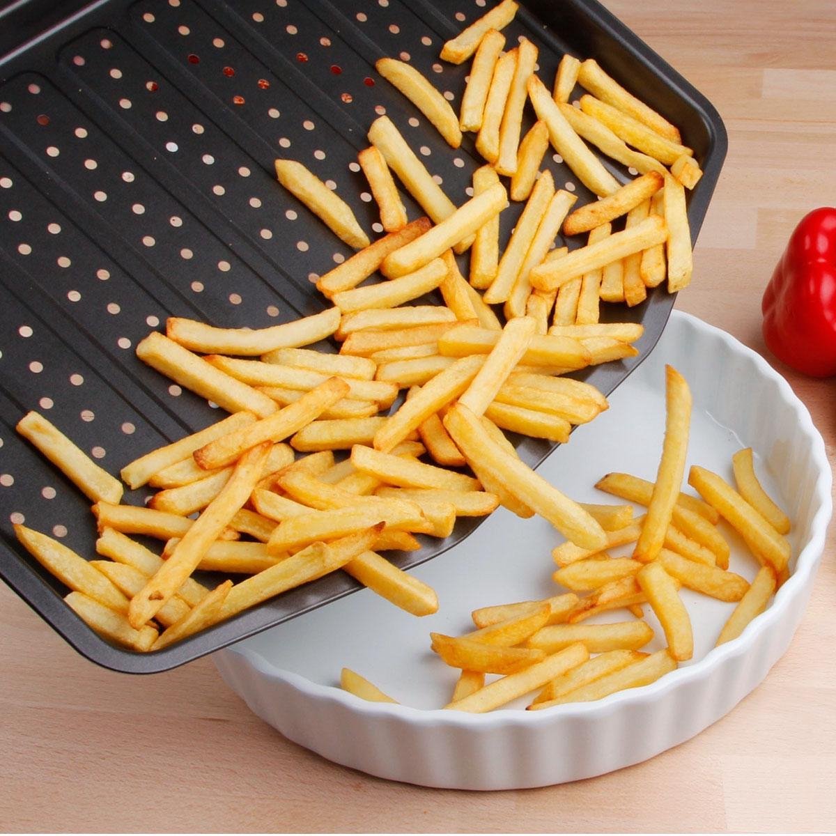 CÉCOA - Perforated flexible plate for fries in the oven, easy to use