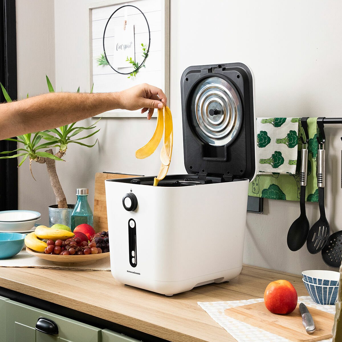Kis Smart Bio compostemmer 9L met deksel en handvat, grijs/groen