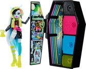 Monster High Skulltimate Secrets - Neon Frights - Frankie Stein - 21 cm - Modepop