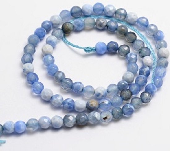 Perles en pierre naturelle, agate bleuet bleu et blanc, perles rondes facettées de 4mm. Vendu par brin d'environ 38cm