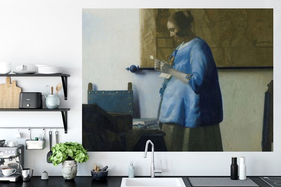Muurstickers - Sticker Folie - Brieflezende vrouw in het blauw - Schilderij van Johannes Vermeer - 160x120 cm - Plakfolie - Muurstickers Kinderkamer - Zelfklevend Behang XXL - Zelfklevend behangpapier - Stickerfolie