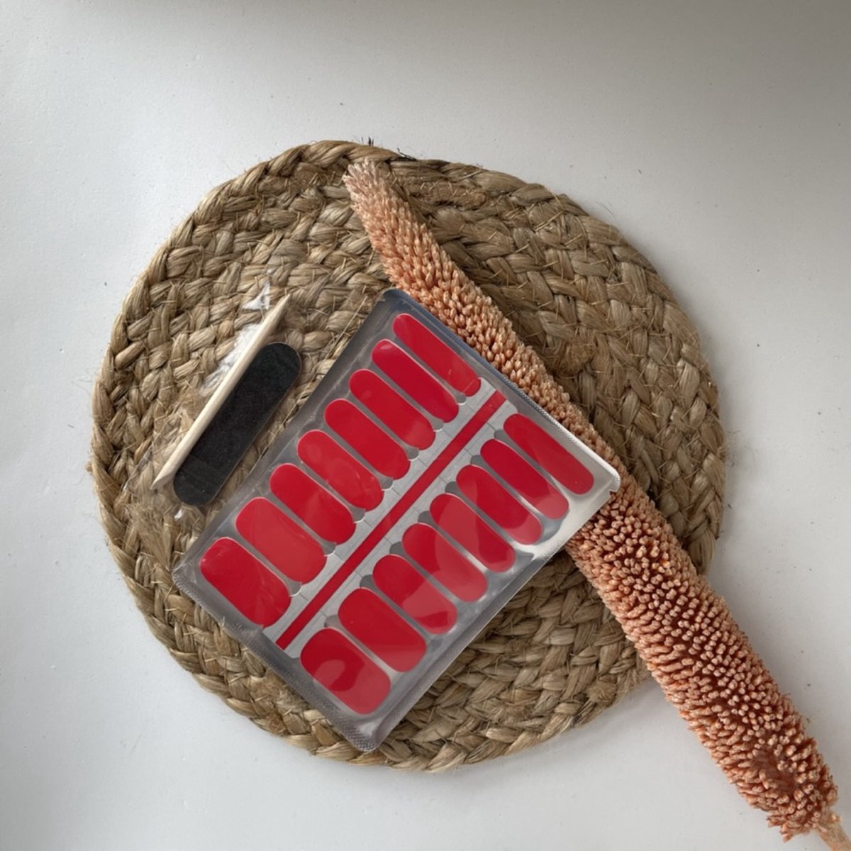 NailWrapz - Simply Red - Nagel wraps - nagelstickers- geen UV lamp nodig - Thuis manicure