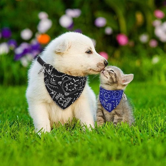 LATRAT Verstelbare Driehoek Bandana voor Huisdieren, Bandana Hond Sjaal, Sjaal voor Hond Kat, Sjaal Huisdieraccessoires, Rood L