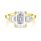 Rectanglo - 18k Geelgouden Smaragd Geslepen Moissanite Ring met Baguette Accenten - 3.5 karaat