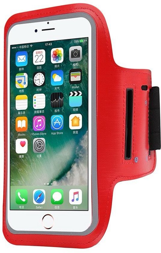Rode sportarmband met iPhone, met een opbergvak aan de zijkant.