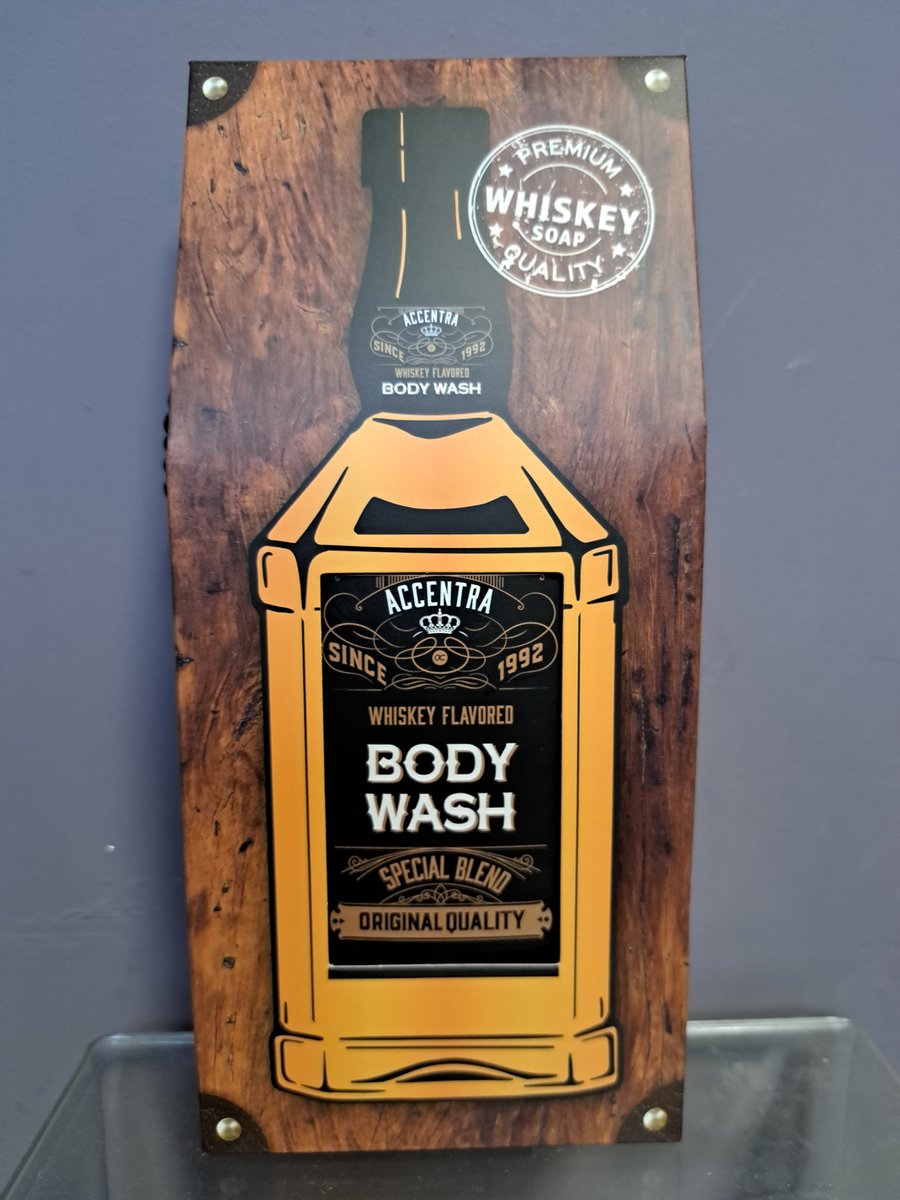 Goedkoopste mannen geschenk body wash - whiskey- special blend -vegan - leuk geschenk - origineel pakje -vader dag - kerst - verjaardag