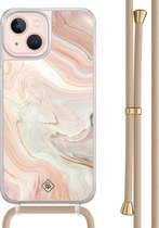 Casimoda® - Coque iPhone 13 avec cordon beige - Vagues marbrées - Cordon détachable - TPU/acrylique