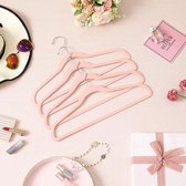 Fluwelen kleerhangers, set van 20, jashangers, antislip oppervlak, 41,5 ​​cm lang, kostuumhanger, dun, goed draagvermogen, haken in roségoud die 360 ​​° kunnen worden gedraaid, voor jassen, roze CRF026P01