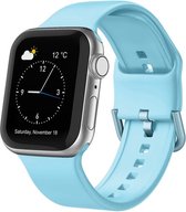 By Qubix Soft siliconen bandje met gespsluiting - Lichtblauw - Geschikt voor Apple Watch 38mm - 40mm - 41mm - Compatible Apple watch bandje -